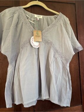 Umgee Light Gray Lace-Trim Peasant Blouse